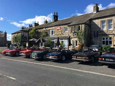 THE GAME COCK INN, Austwick